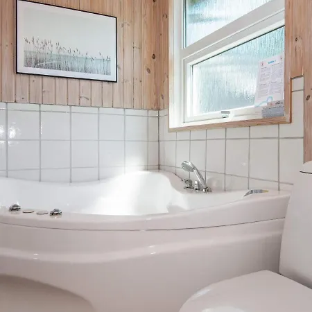 6 Person Holiday In R M Ferienhaus